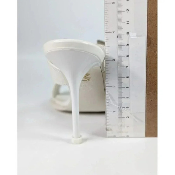 Alexander McQueen Punk Buckle White Leather Sandals Size 36 & 37 **Please Read** - Picture 11 of 12